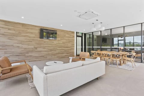 Sandbar Private Apartments - Hosted by Burleigh Letting Company Apartment in Burleigh Heads