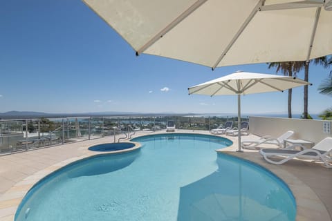 Pool view, Swimming pool