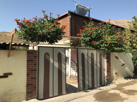 Property building, Facade/entrance, Street view