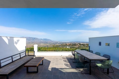 Natural landscape, View (from property/room), Balcony/Terrace