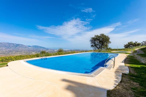 Natural landscape, Mountain view, Pool view, Swimming pool