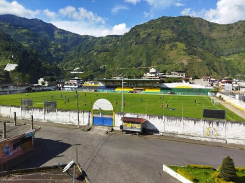 Day, Mountain view, Street view