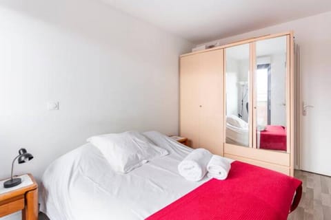 Chambre Double a proximité de Paris Bed and Breakfast in Aubervilliers