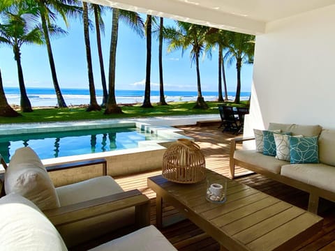 Modern Beachfront Paradise - Hermosa Palms 8 Condominio in Playa Hermosa