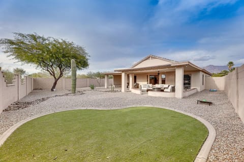 Gold Canyon Vacation Rental 1 Mi to Golf Course Maison in Gold Canyon
