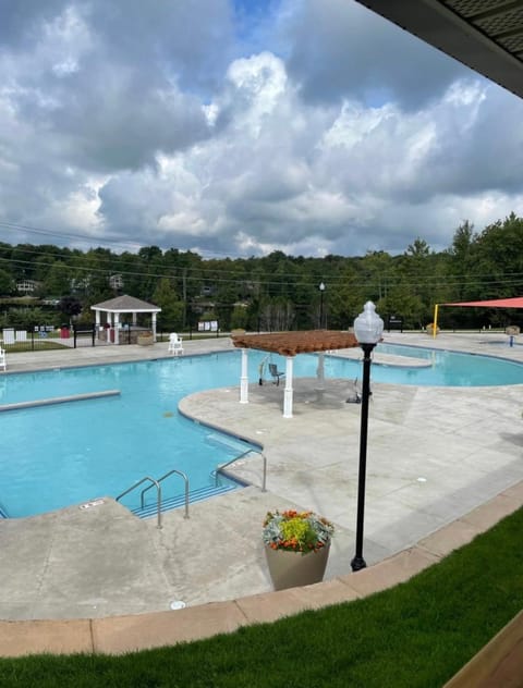 Day, Pool view, Swimming pool