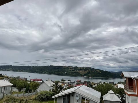 Casa vista canal Dalcahue House in Los Lagos, Chile