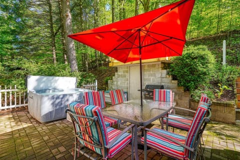 Hillside Hideaway Casa in Falls Township