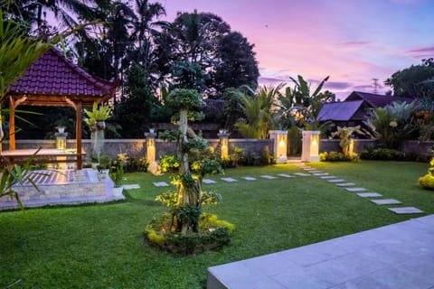 Garden, Garden view