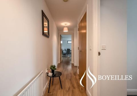 BOYEILLES BELFAST 2 BED MODERN COZY APARTMENT Apartment in Belfast