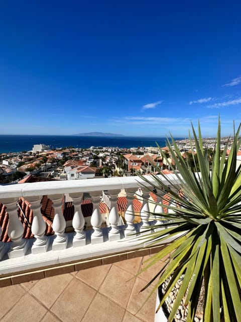 Day, View (from property/room), Balcony/Terrace, Sea view