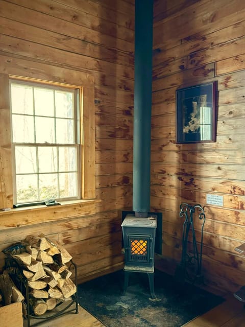 Log Cabin at Naughty Dog Private Island Casa in Monmouth