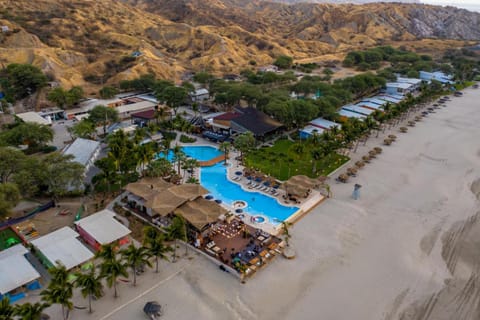 Punta Sal Suites & Bungalows Resort Hotel in Canoas de Punta Sal