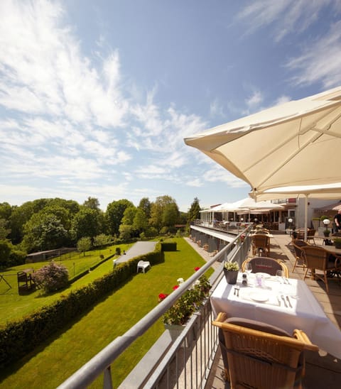 View (from property/room), Balcony/Terrace, Balcony/Terrace, Garden view