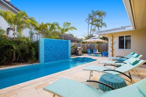 Walking distance to the beach 3Br House with 1 Casa in Lauderdale-by-the-Sea