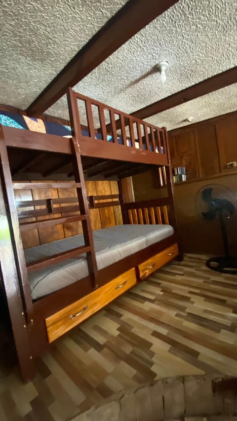 Bed, bunk bed