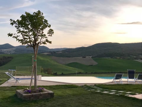 Day, Natural landscape, Mountain view, Pool view, Swimming pool, Sunrise