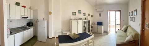 Your Temporary Home - Seaside Apartment in Messina