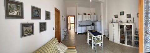 Your Temporary Home - Seaside Apartment in Messina