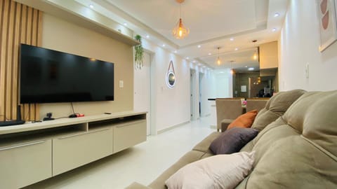 Communal lounge/ TV room, TV and multimedia, Living room, Seating area, Evening entertainment