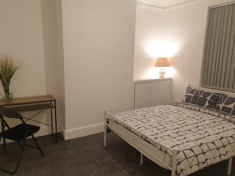 SWEET DREAMS 2 Bed and Breakfast in Luton