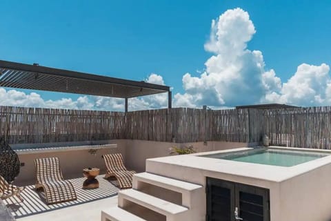 Breathtaking Ocean Vista Penthouse in Holbox at Yumbalam House in Holbox