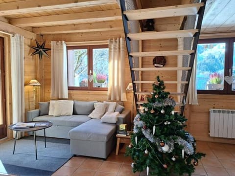 La Coufa - Duplex rénové 130m2, proche pistes de ski, vues montagnes Apartment in La Clusaz