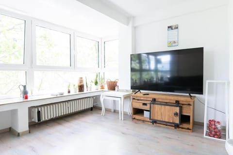 Cozy Loft with Mercatorstaße wiev Wi-Fi - SmartTv Apartment in Duisburg