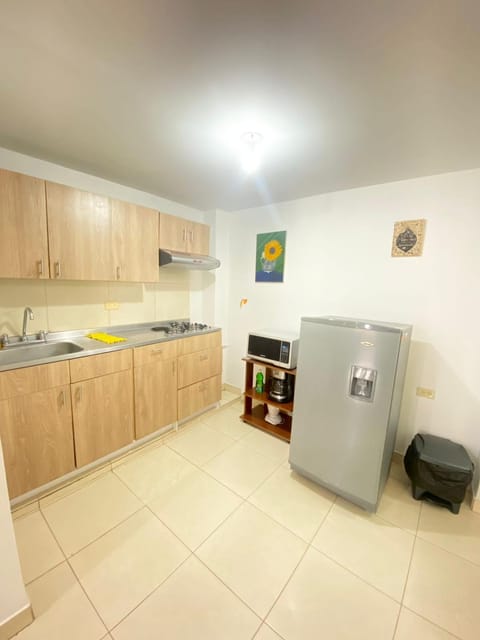 Kitchen or kitchenette, dishwasher, minibar