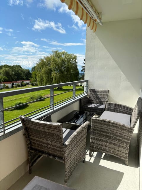 Garden, Balcony/Terrace