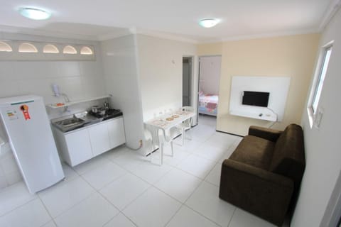 Kitchen or kitchenette, Seating area