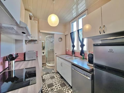 Kitchen or kitchenette, dishwasher, minibar, pet friendly, stove