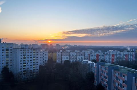 City view, Sunrise