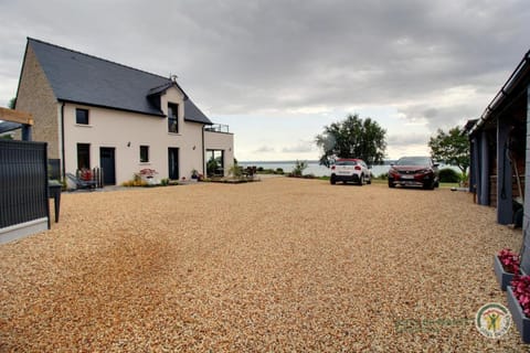 Des faudours House in Plérin