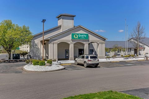 Quality Inn Austintown-Youngstown West Pousada in Austintown