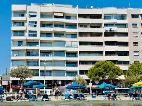 Eden Beach Private Apartments Apartment in Limassol City