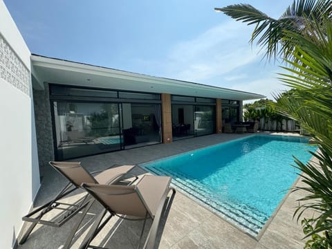 Sweet Luxury by G Estate Phuket Villa in Rawai