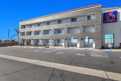 Red Lion Inn & Suites Perris Hotel in Southern California
