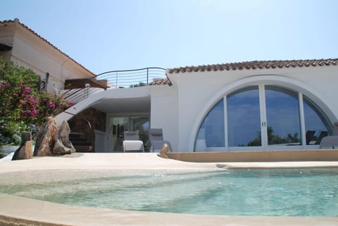 Solarium, Balcony/Terrace, Pool view