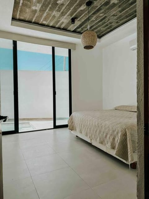 Casa Calec: Dpto A. nuevo con piscina Condo in Manzanillo