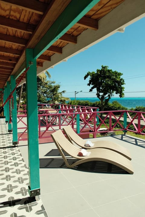 Balcony/Terrace, sunbed