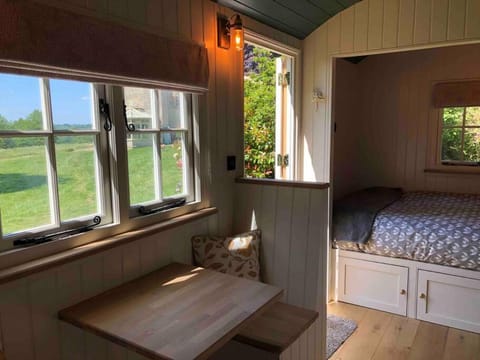 The Old Vicarage Shepherd's Hut House in Stroud District