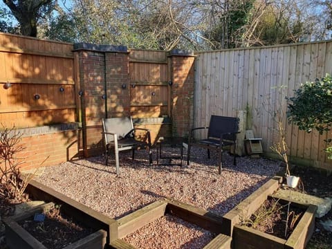 Garden, Balcony/Terrace