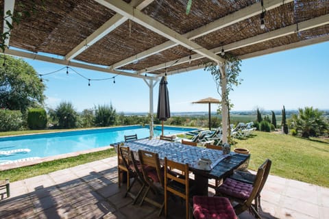 Acogedora Casa Rural. Piscina, Chimeneas y Vistas Villa in Sierra Norte de Sevilla