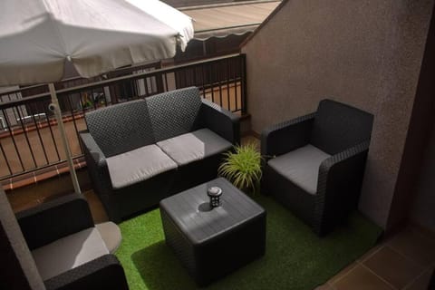 Balcony/Terrace, Balcony/Terrace