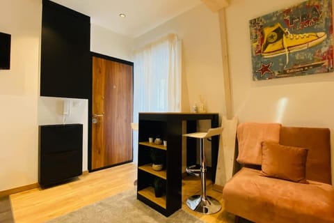 Superbe appartement proche de Paris Apartment in Paris