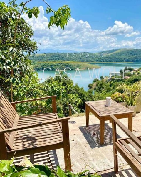 Paraíso: Natureza, Piscina, Churrasqueira e Wi-Fi House in Sao Jose dos Campos