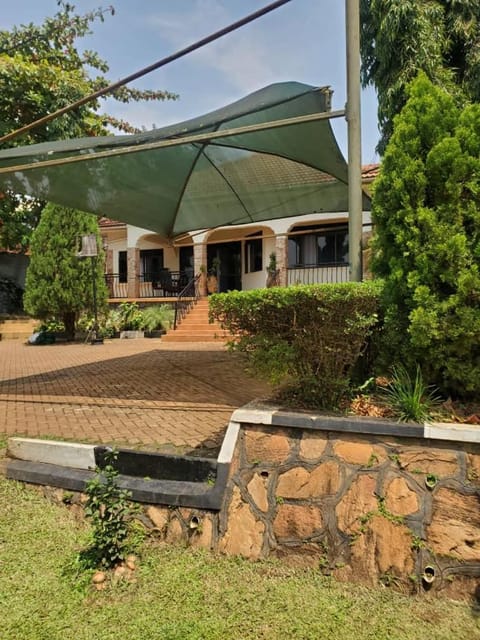 Reverie Villa Maison in Kampala