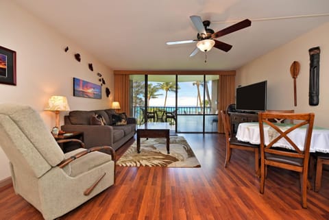 Valley Isle 302 Condo in Napili-Honokowai