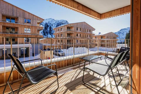 Natural landscape, View (from property/room), Balcony/Terrace